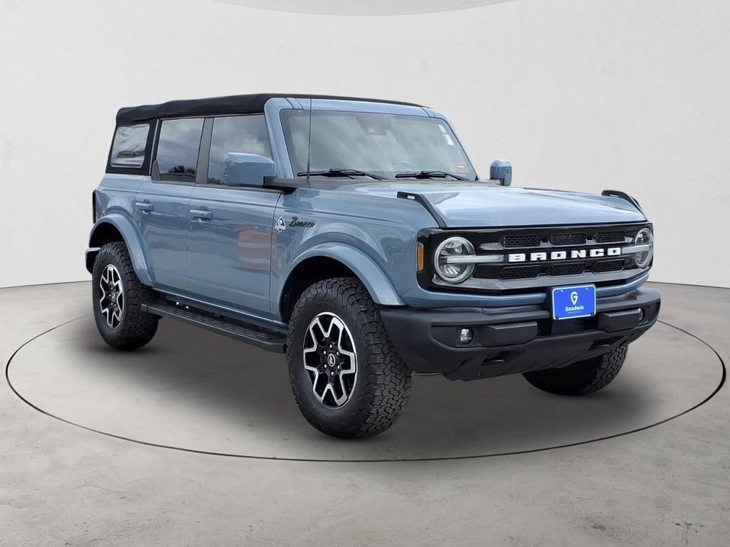 2022 Ford Bronco 4-Door Outer Banks - Photo 3