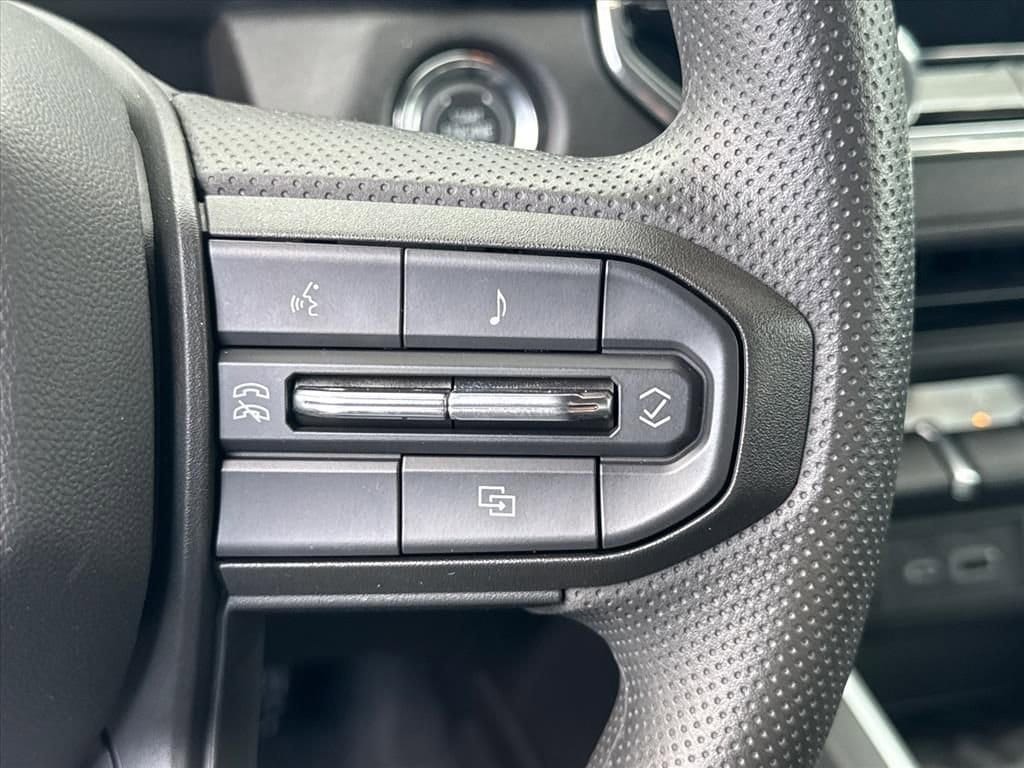 2025 Chevrolet Colorado Work Truck - Photo 16