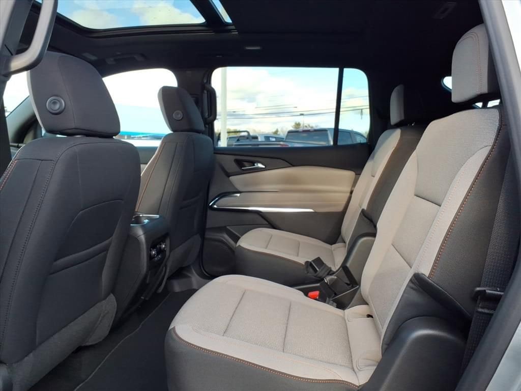 2026 Chevrolet Traverse LT - Photo 15