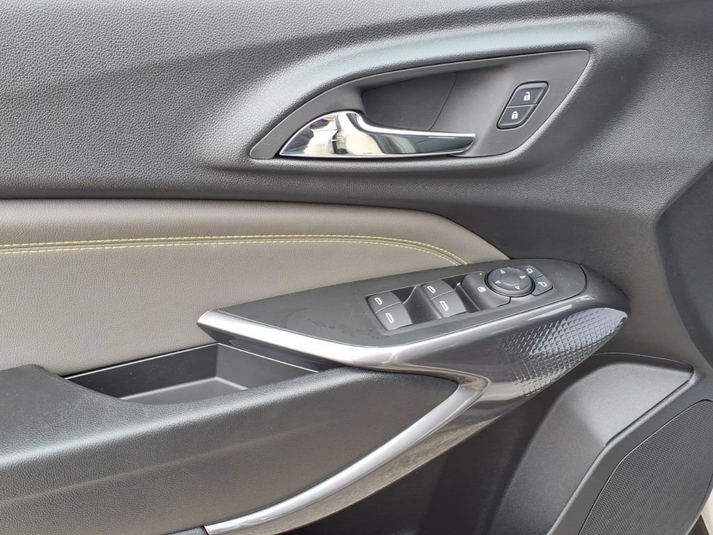 2026 Chevrolet Trax Activ - Photo 11