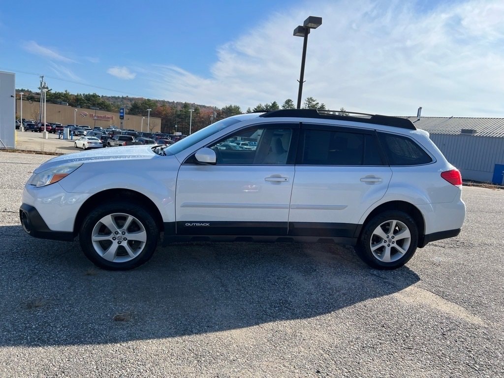 Used 2013 Subaru Outback 2.5i Premium SUV