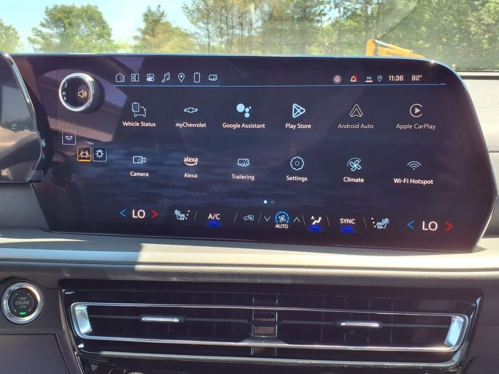 2025 Chevrolet Traverse LT - Photo 20