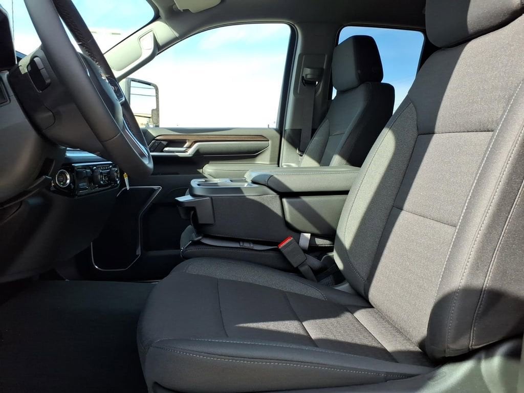 2026 Chevrolet Silverado 2500 HD LT - Photo 13