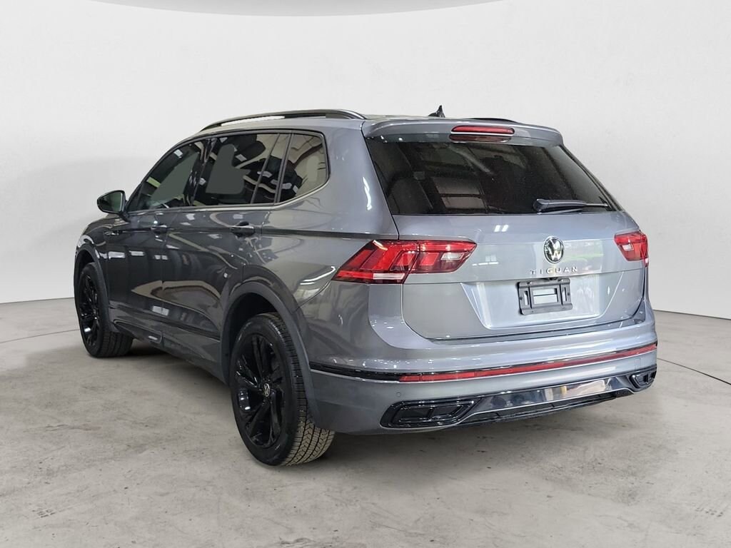 Used 2023 Volkswagen Tiguan 2.0T SE R-Line Black SUV