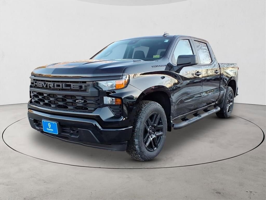 Used 2026 Chevrolet Silverado 1500 Custom Truck Crew Cab