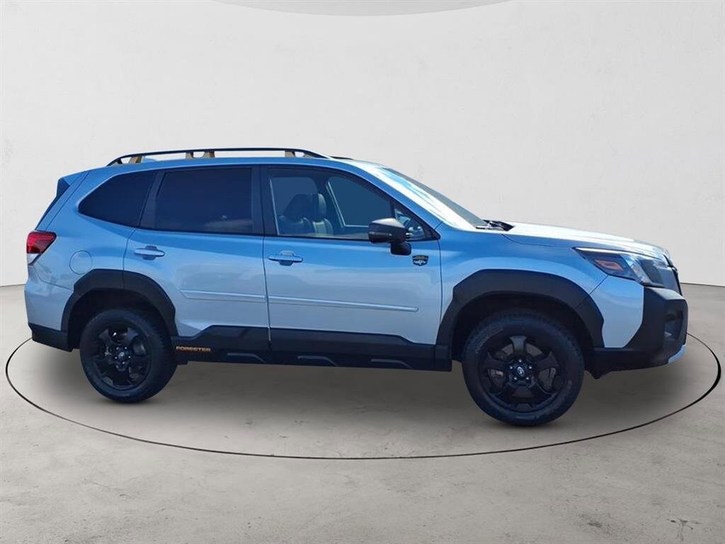 2022 Subaru Forester Wilderness photo 3