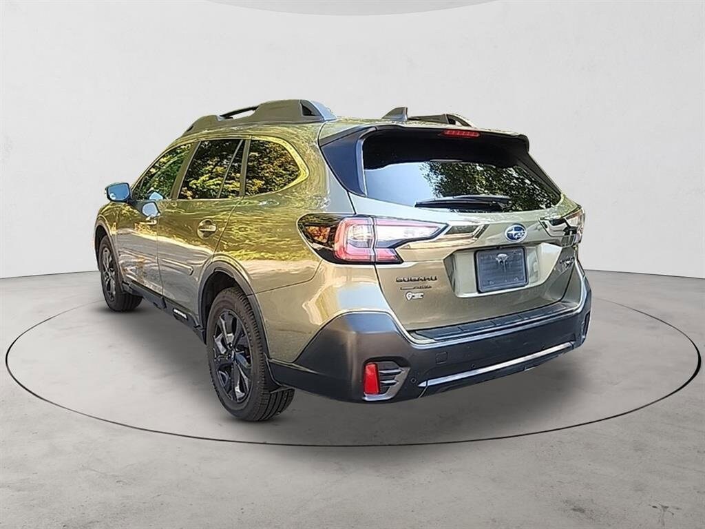 2020 Subaru Outback Onyx Edition XT photo 3