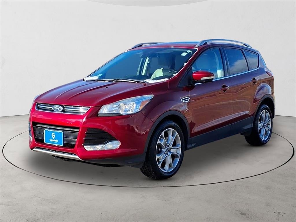 2015 Ford Escape Titanium's photo