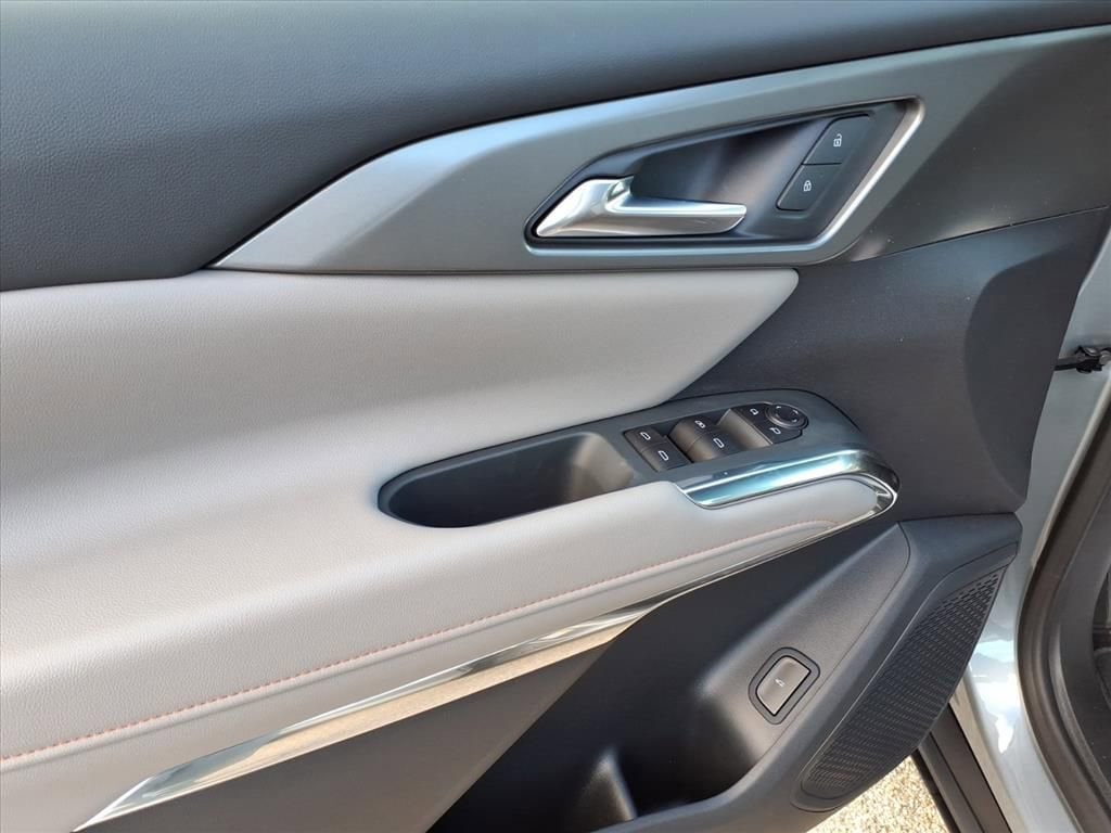 2026 Chevrolet Traverse LT - Photo 11