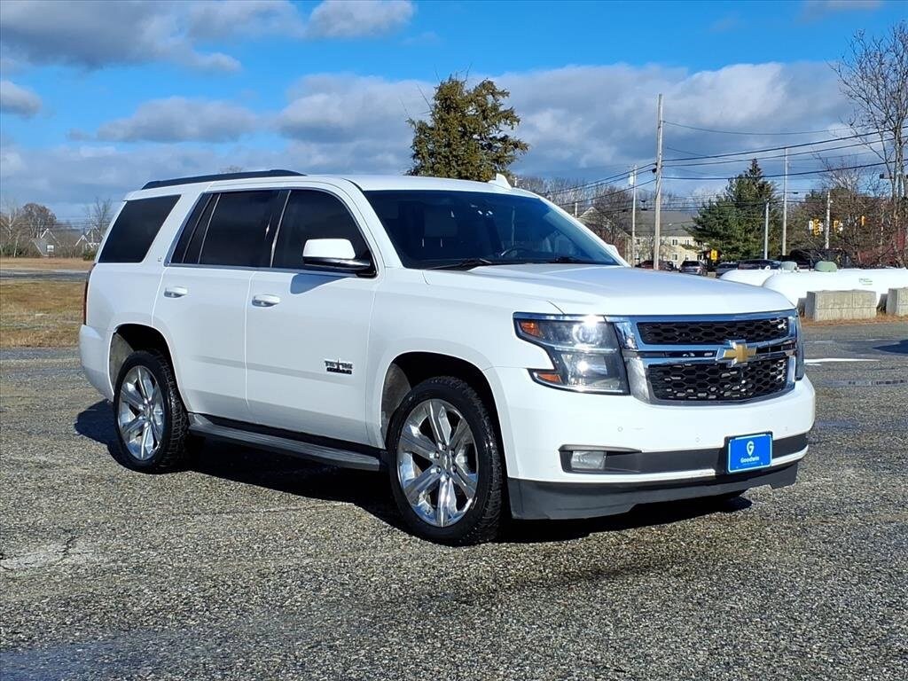 2016 Chevrolet Tahoe LT photo 4