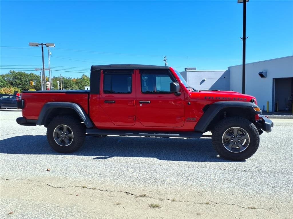 2021 Jeep Gladiator Rubicon photo 2