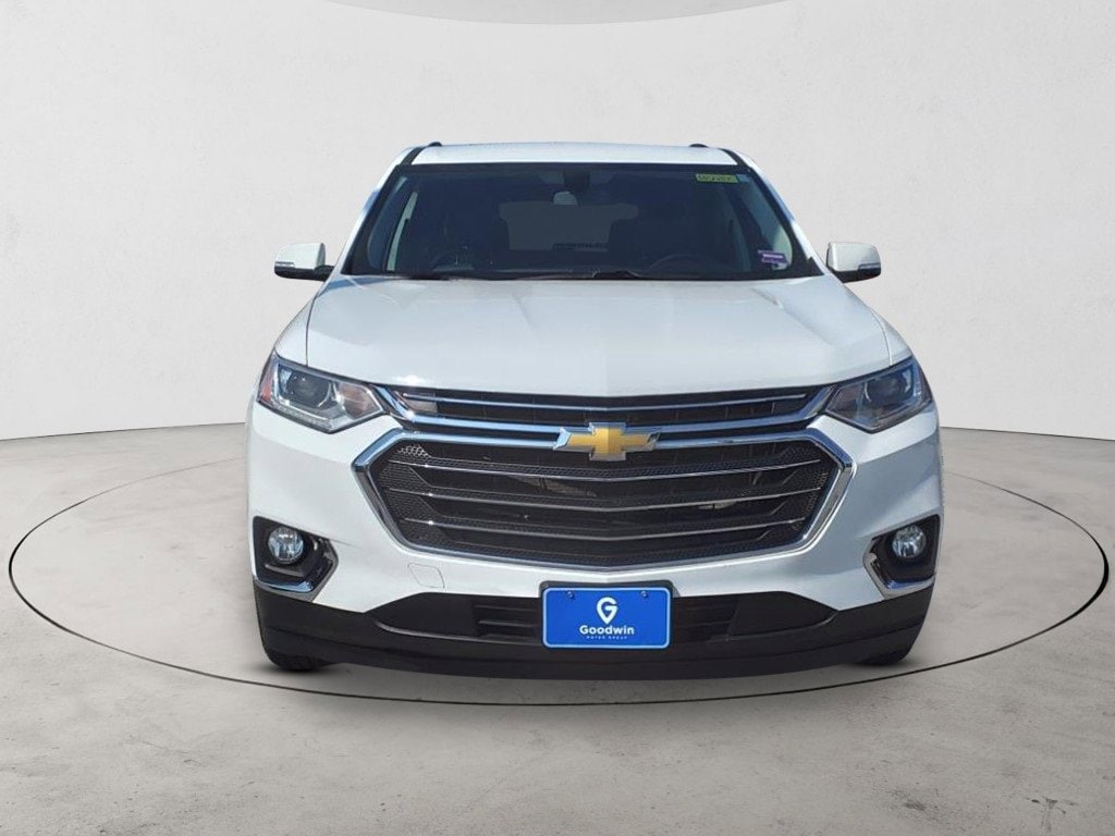 Used 2020 Chevrolet Traverse 3LT with VIN 1GNEVHKW3LJ238101 for sale in Oxford, ME