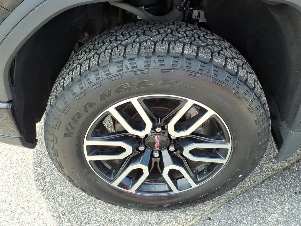 2023 GMC Sierra 1500 AT4 - Photo 10
