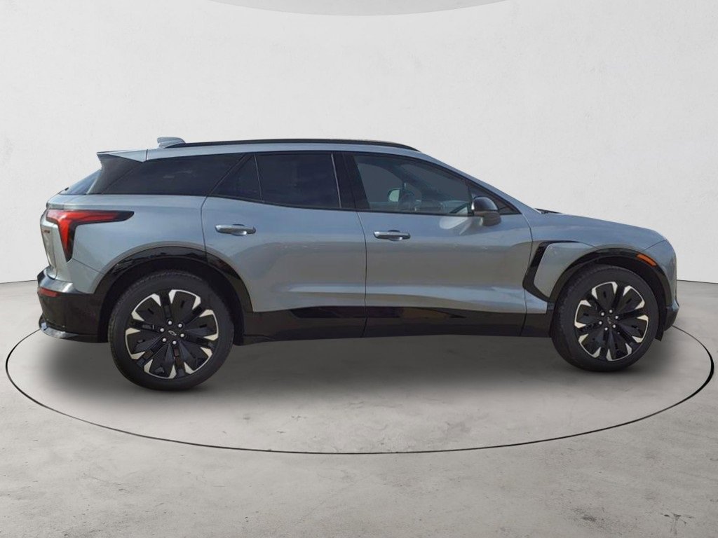 2025 Chevrolet Blazer EV RS photo 4