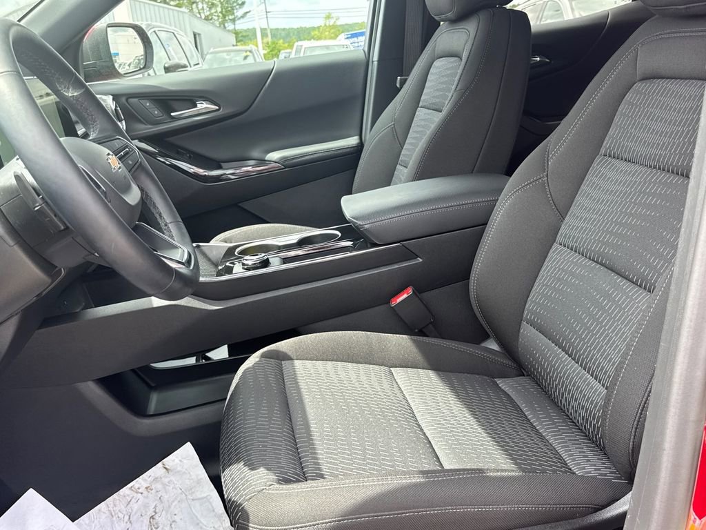 2026 Chevrolet Equinox LT - Photo 12