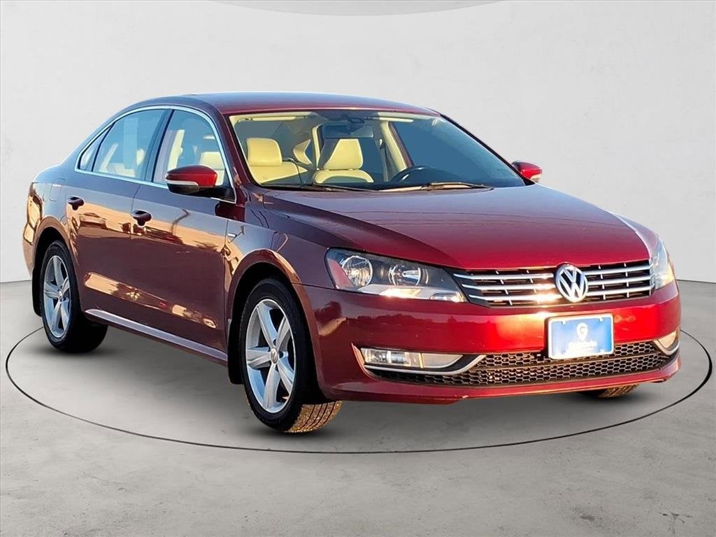 Used 2015 Volkswagen Passat 1.8T Limited Edition Sedan