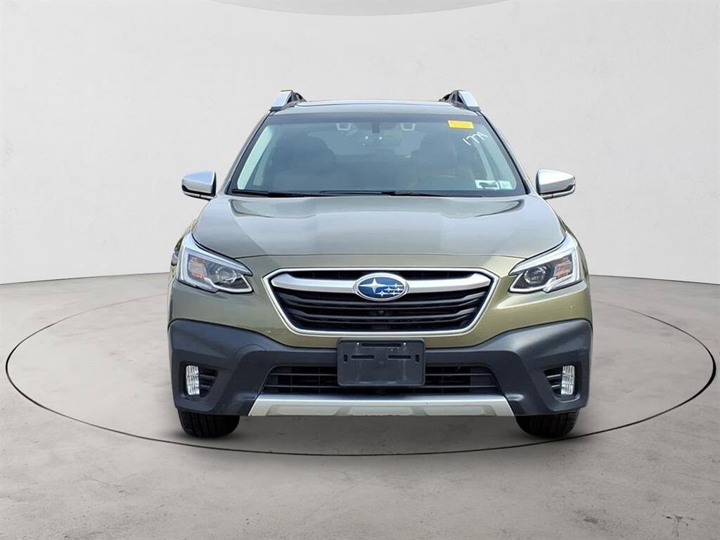 2022 Subaru Outback Touring XT photo 2