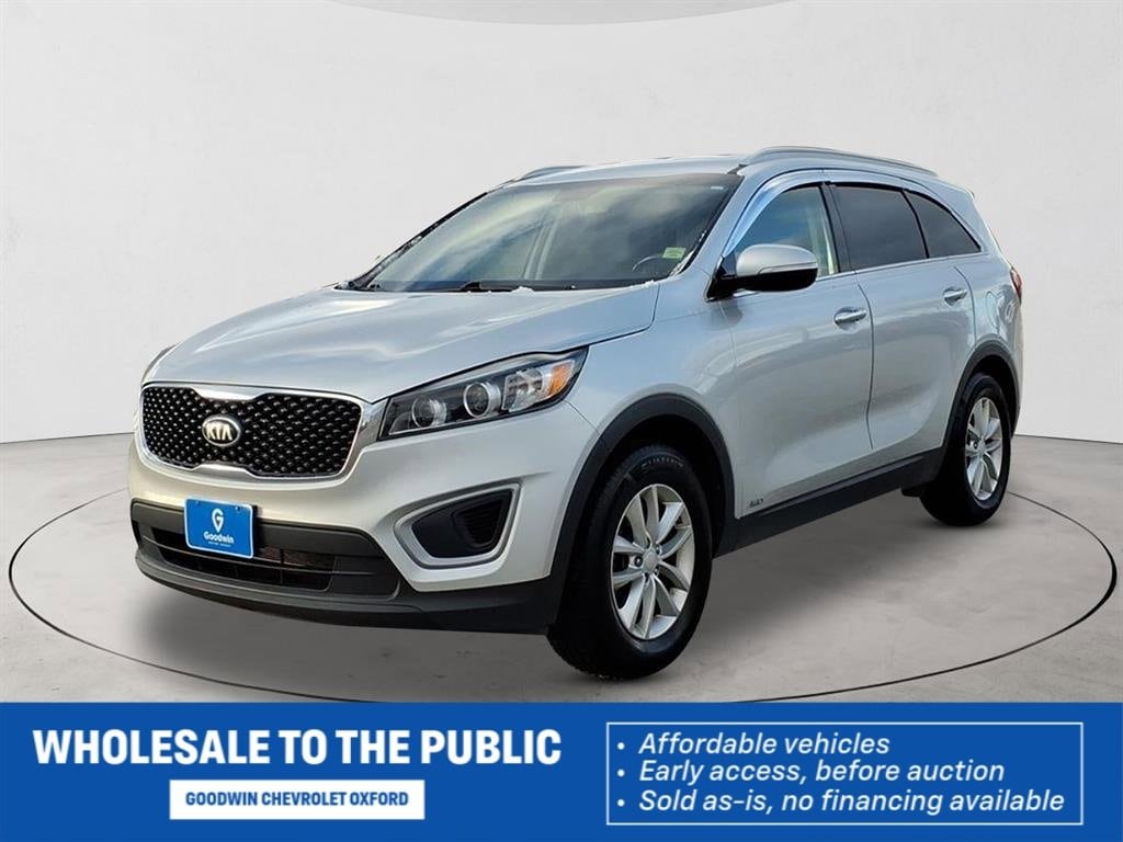 2017 Kia Sorento LX's photo