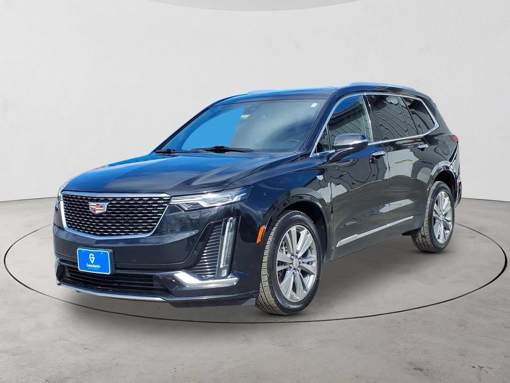 2022 Cadillac XT6