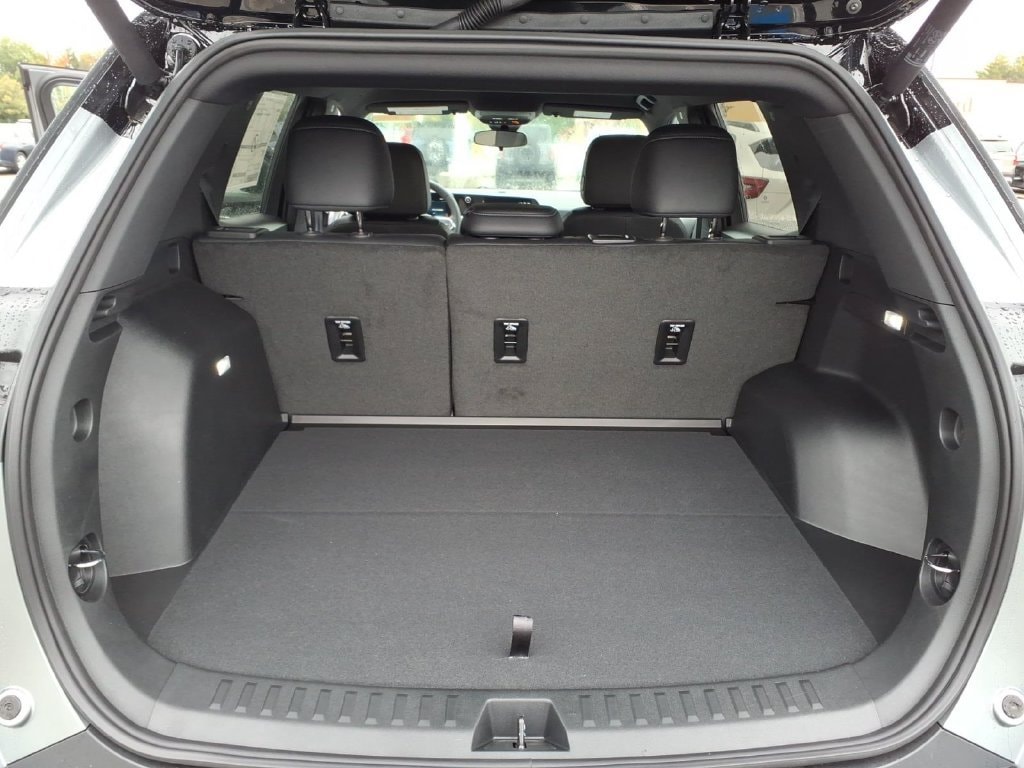2027 Chevrolet Equinox LT - Photo 16