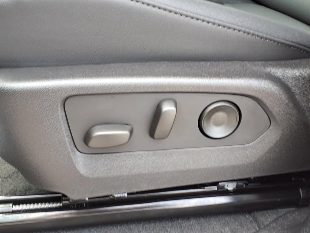 2026 Chevrolet Colorado Trail Boss - Photo 12