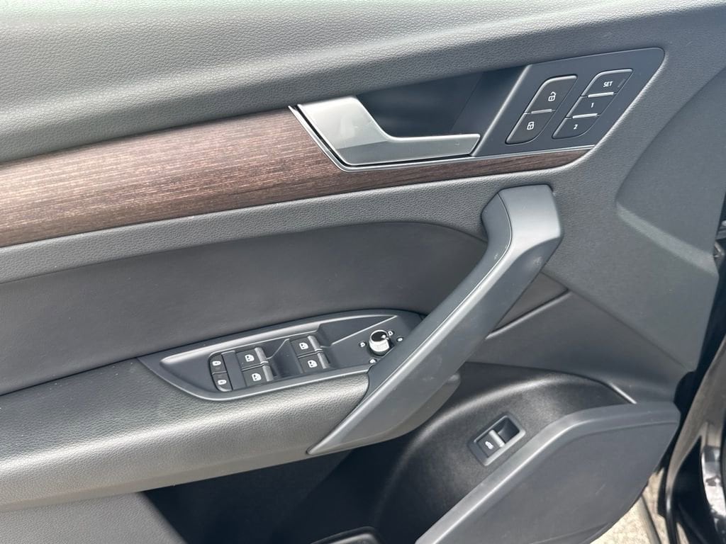 2023 Audi Q5 Premium - Photo 11
