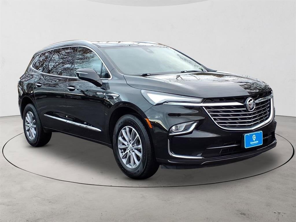 Used 2023 Buick Enclave Essence SUV