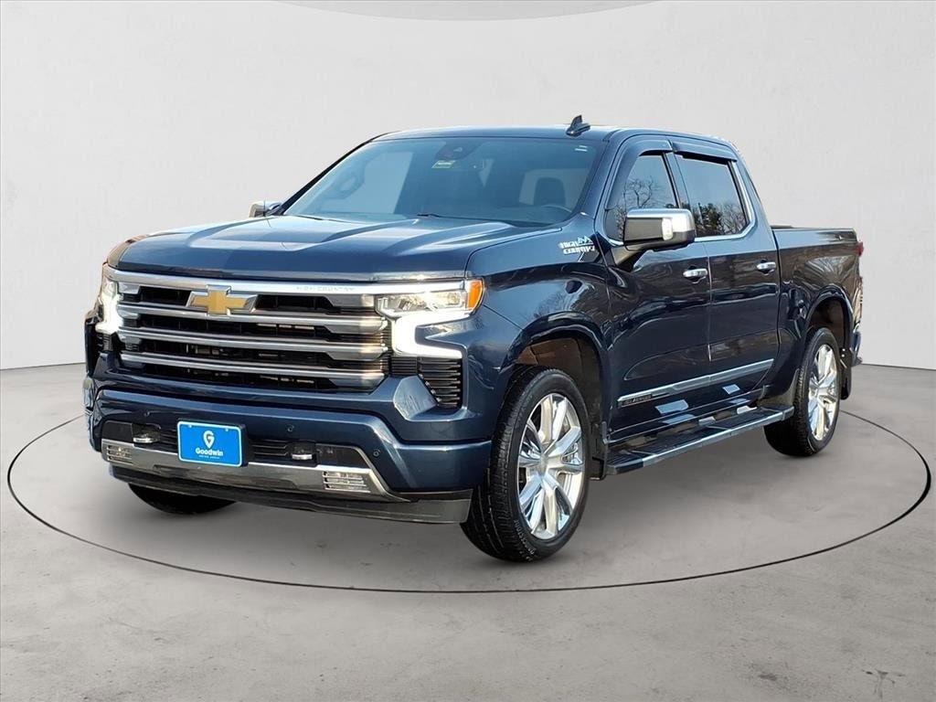 2022 Chevrolet Silverado 1500 High Country's photo