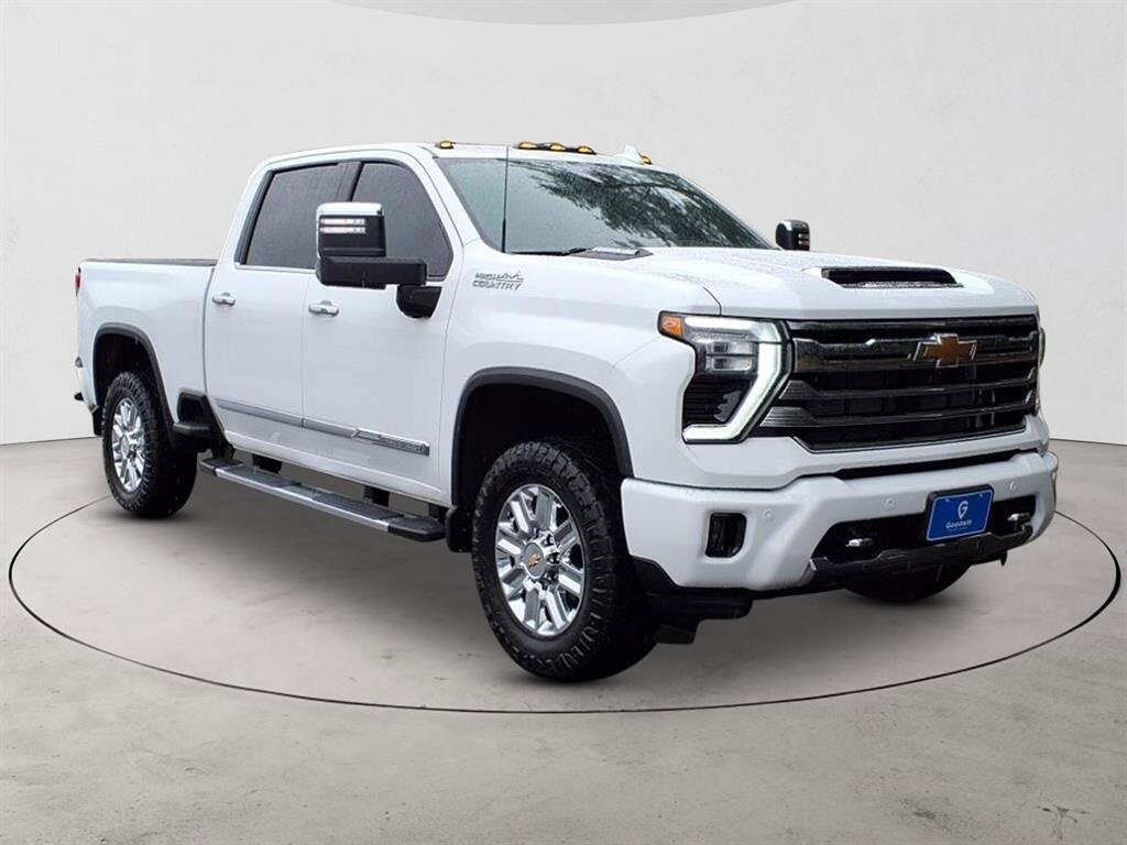 2024 Chevrolet Silverado 3500HD High Country photo 3