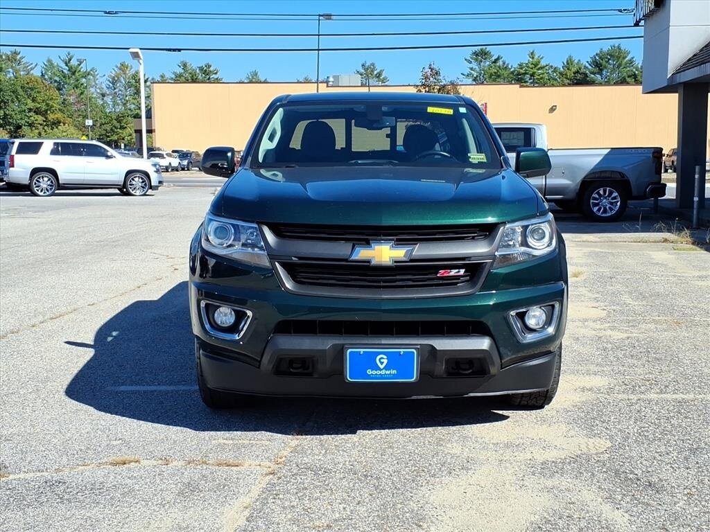 2016 Chevrolet Colorado Z71 photo 2