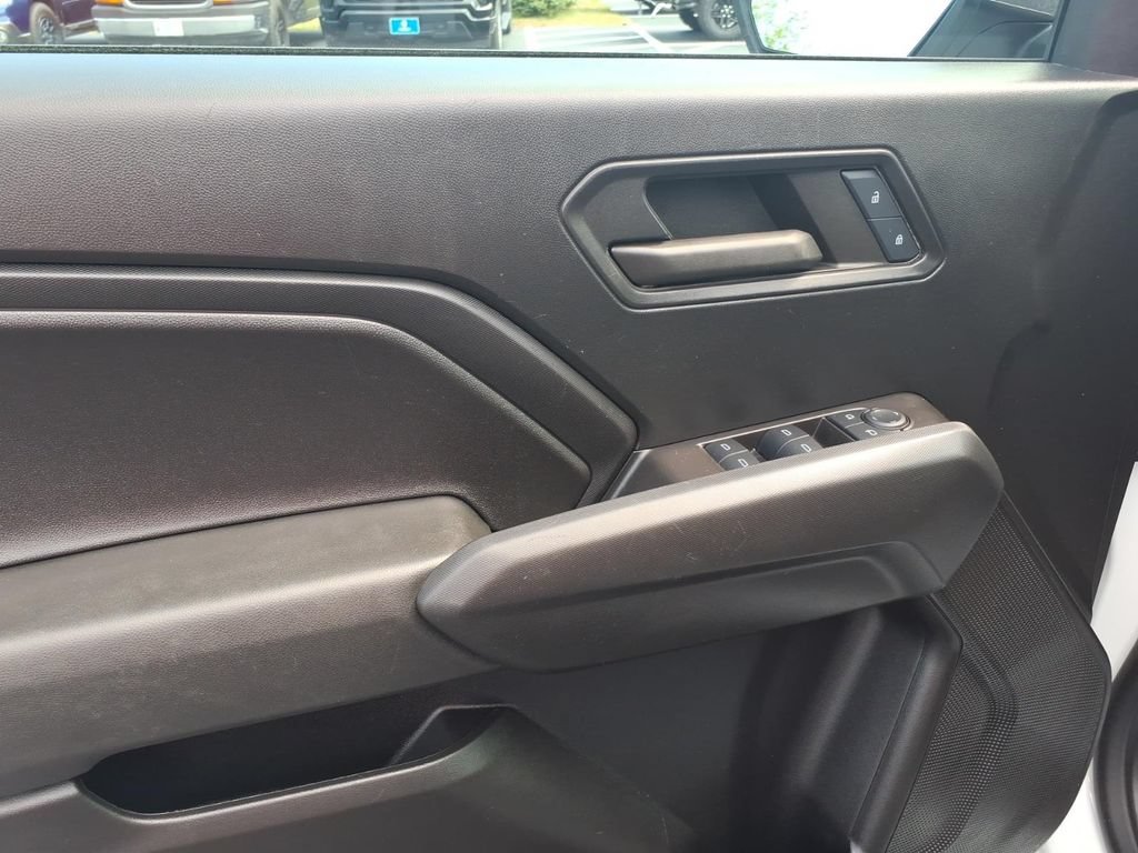 2024 Chevrolet Colorado Work Truck - Photo 11