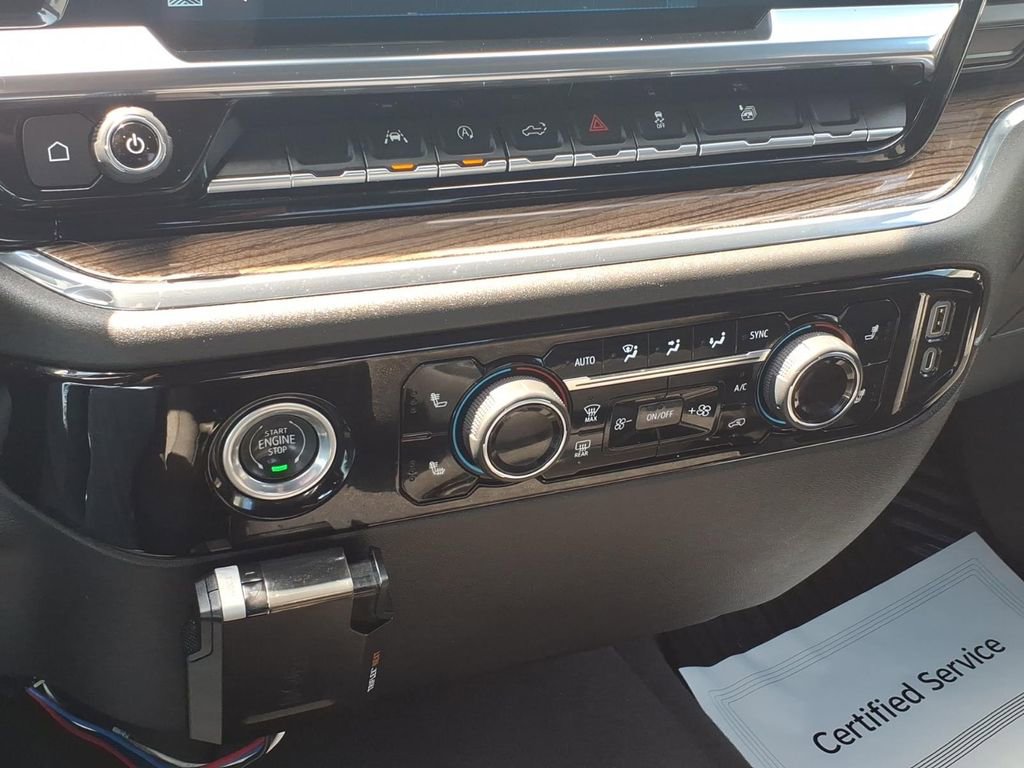 2023 Chevrolet Silverado 1500 RST - Photo 19