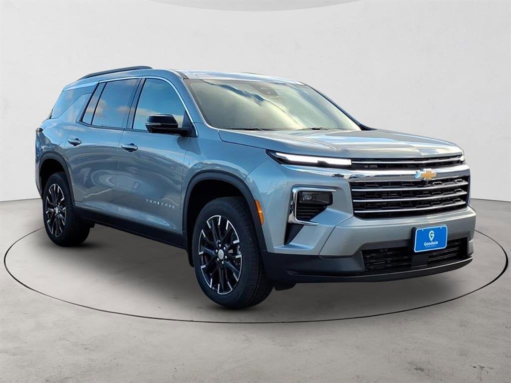 New 2026 Chevrolet Traverse LT SUV