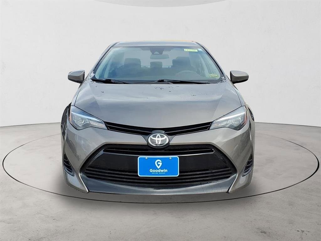 2019 Toyota Corolla L photo 2