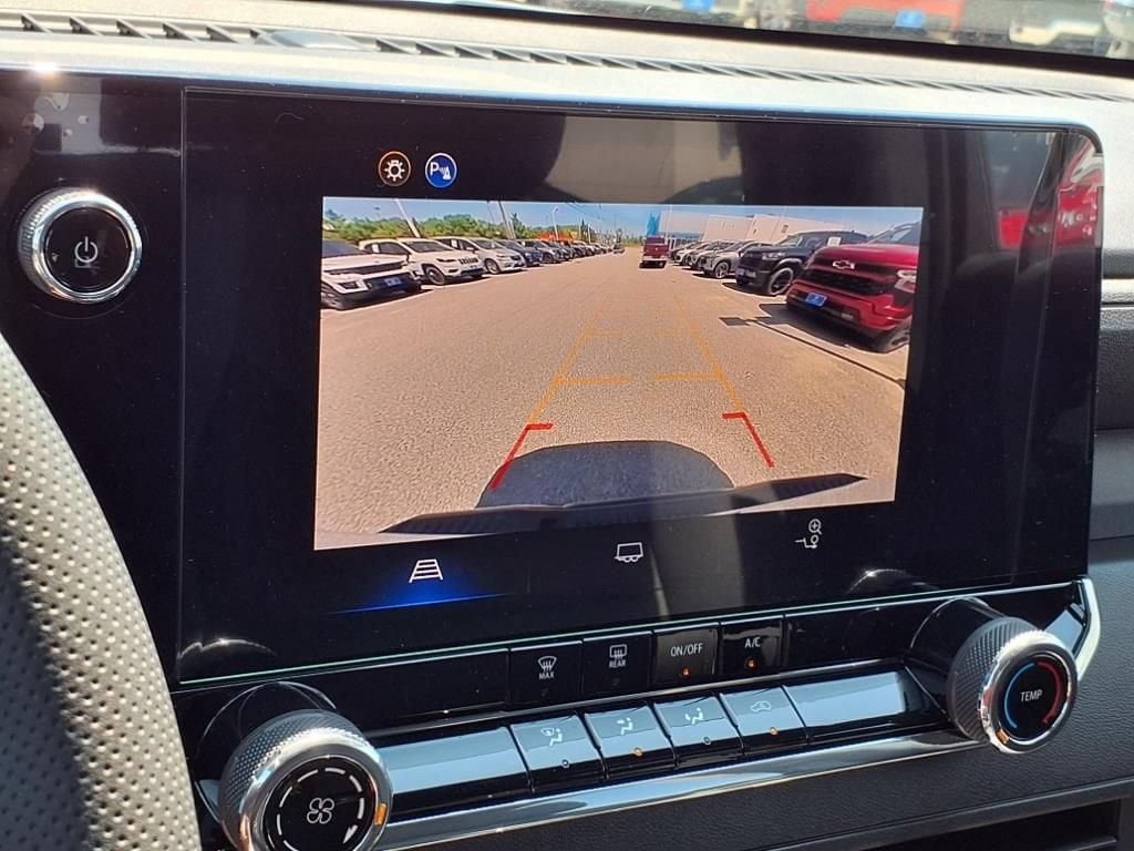 2025 Chevrolet Colorado Work Truck - Photo 19