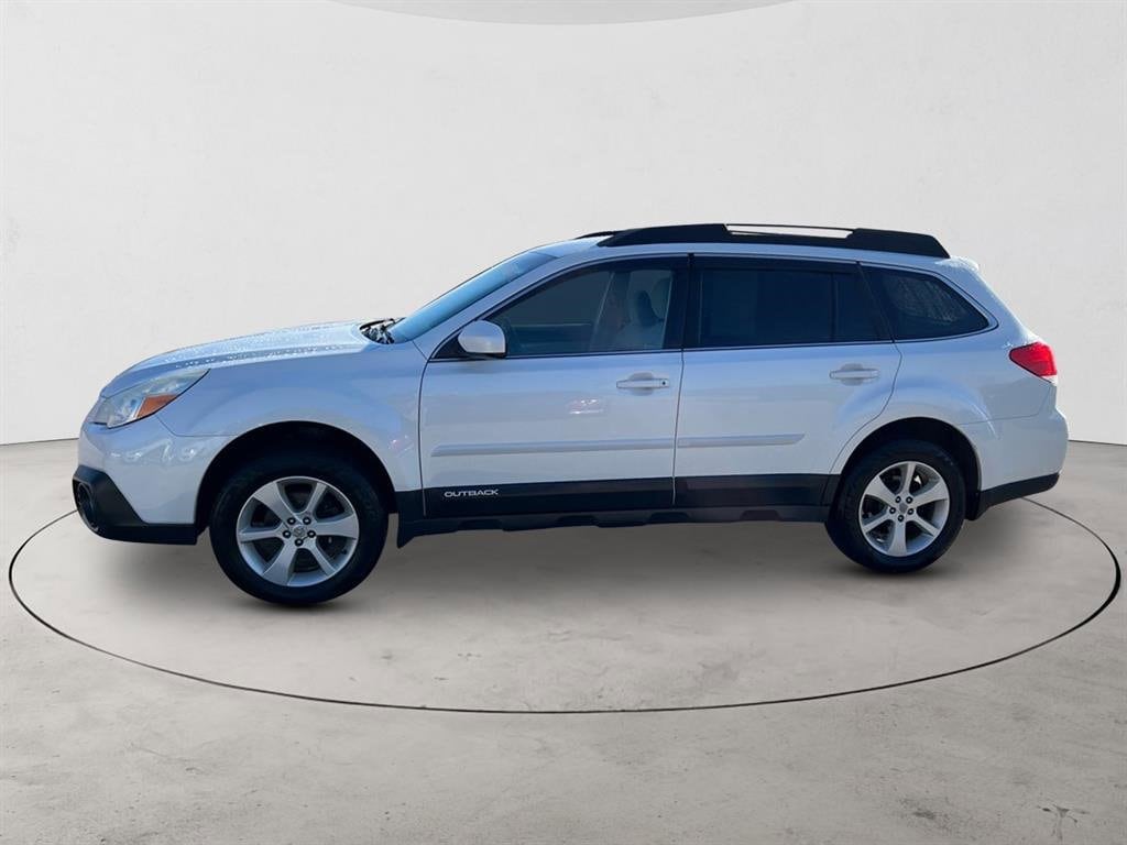 Used 2013 Subaru Outback Premium with VIN 4S4BRBCC9D3284907 for sale in Oxford, ME