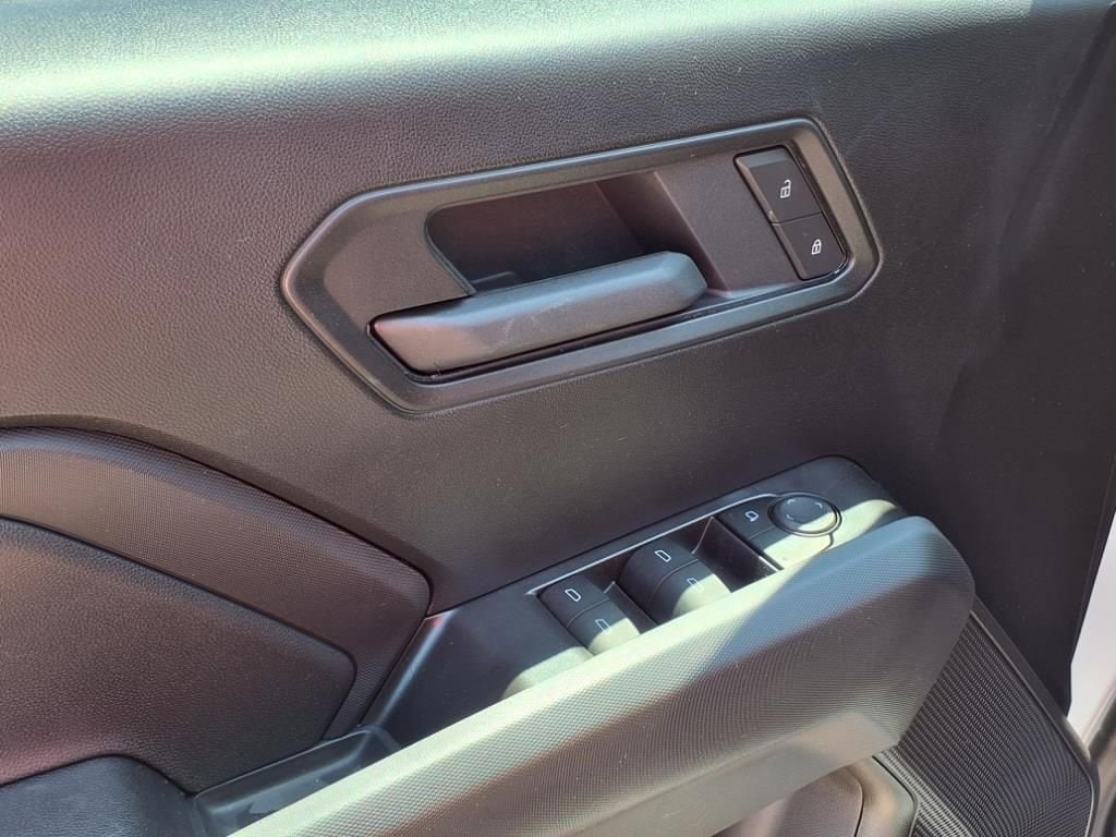 2025 Chevrolet Colorado Work Truck - Photo 11