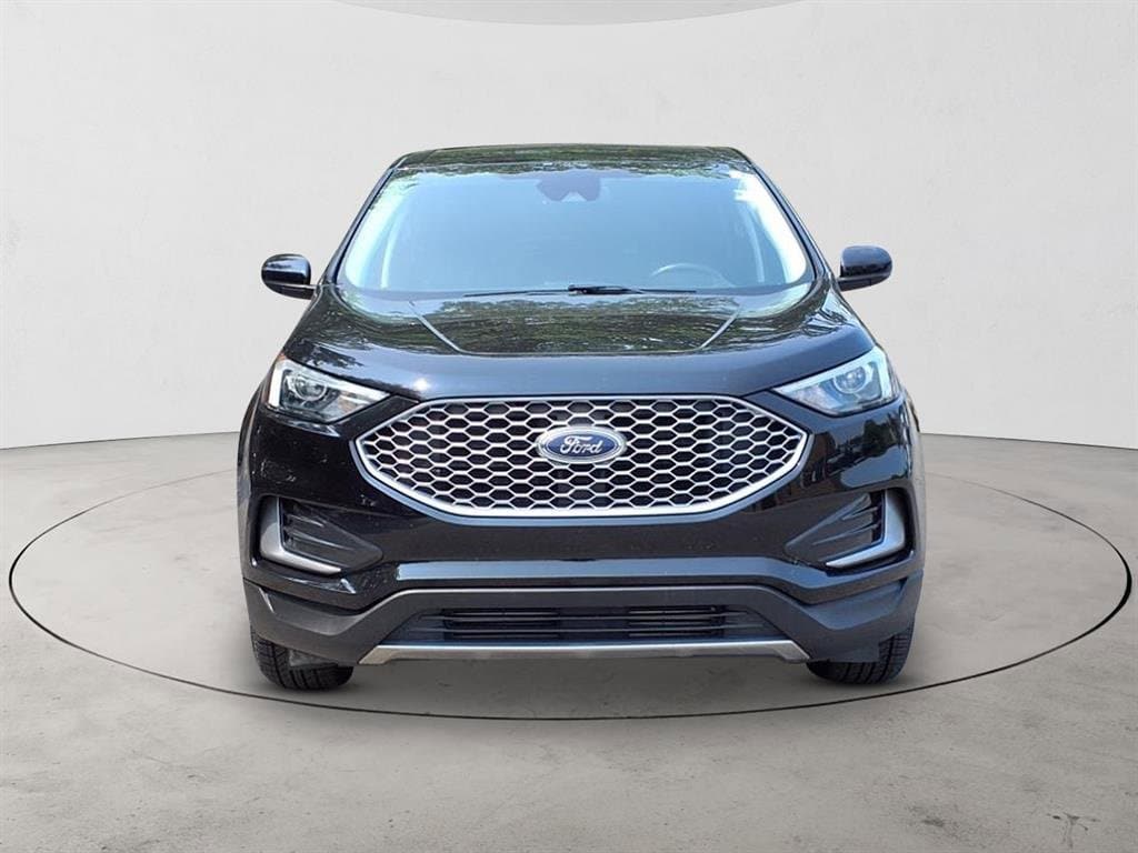 Used 2023 Ford Edge SEL
