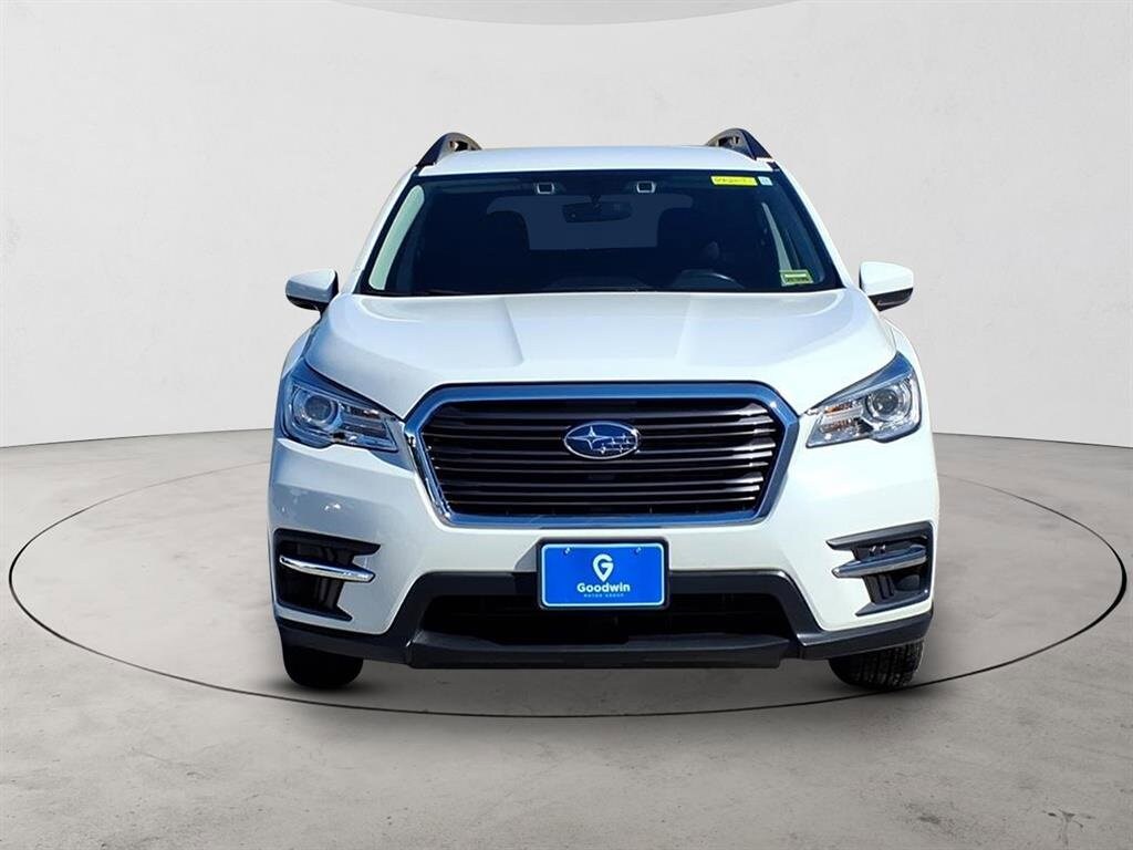 2022 Subaru Ascent Premium photo 2