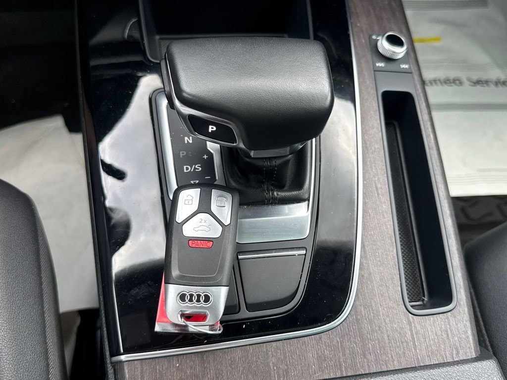 2023 Audi Q5 Premium - Photo 23