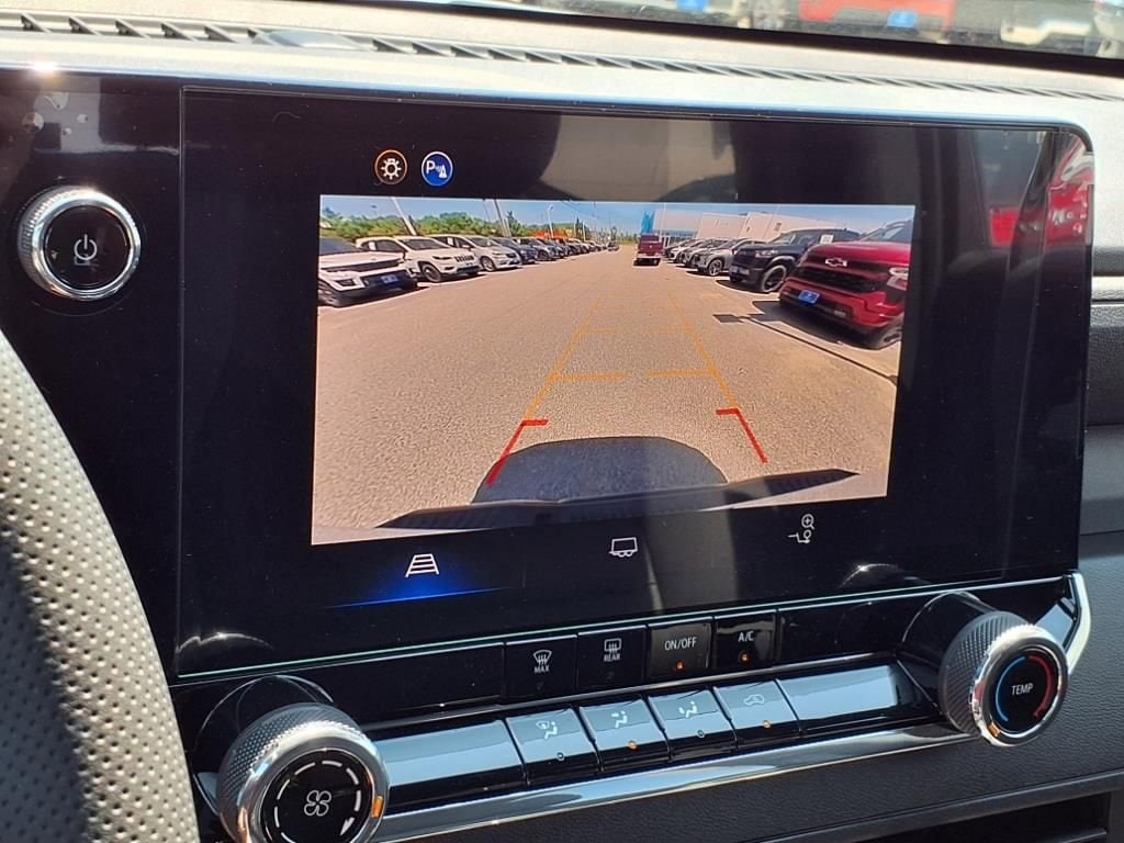 2025 Chevrolet Colorado Work Truck - Photo 19
