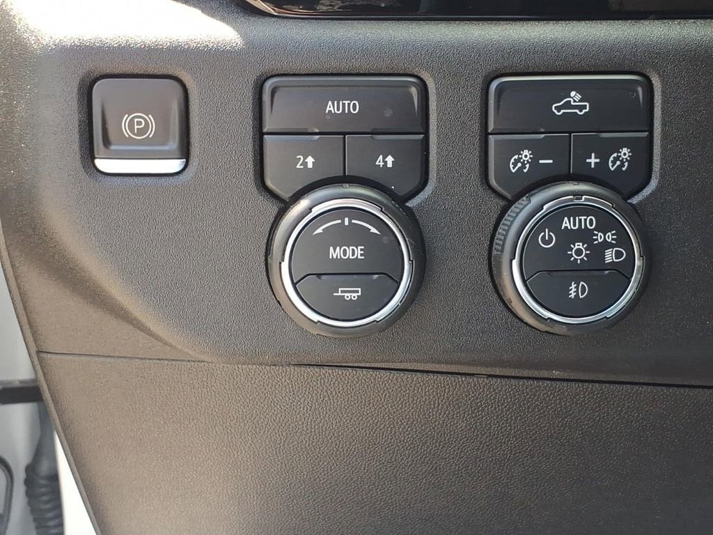 2023 Chevrolet Silverado 1500 RST - Photo 16