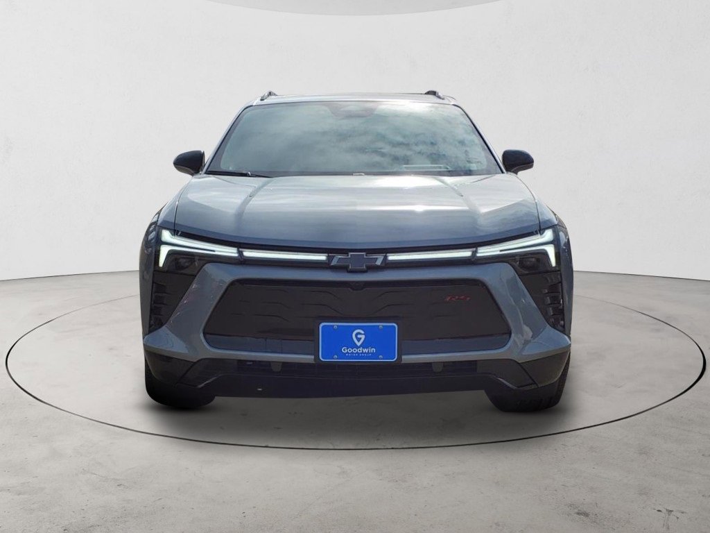 2025 Chevrolet Blazer EV RS photo 2