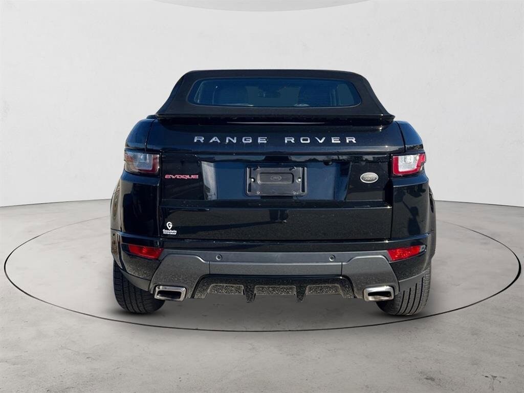 2017 Land Rover Range Rover Evoque HSE Dynamic photo 2