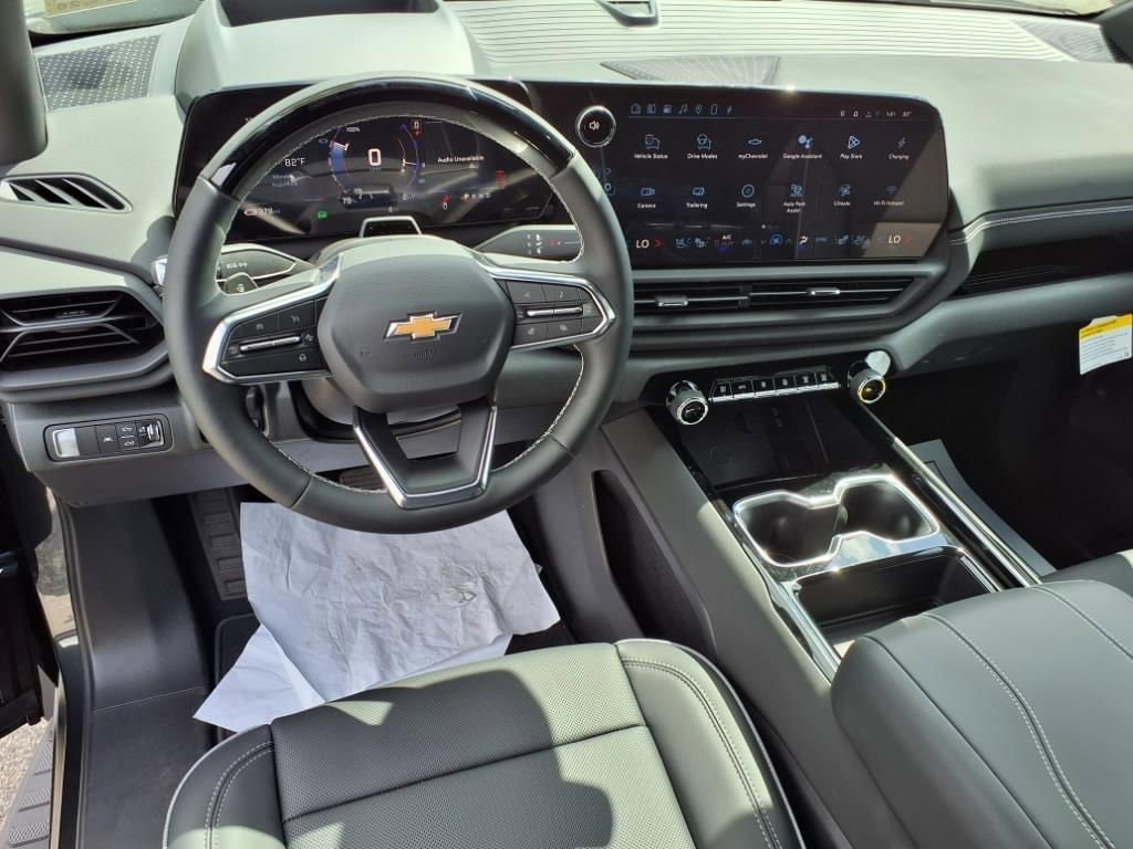 2026 Chevrolet Silverado EV LT - Photo 17