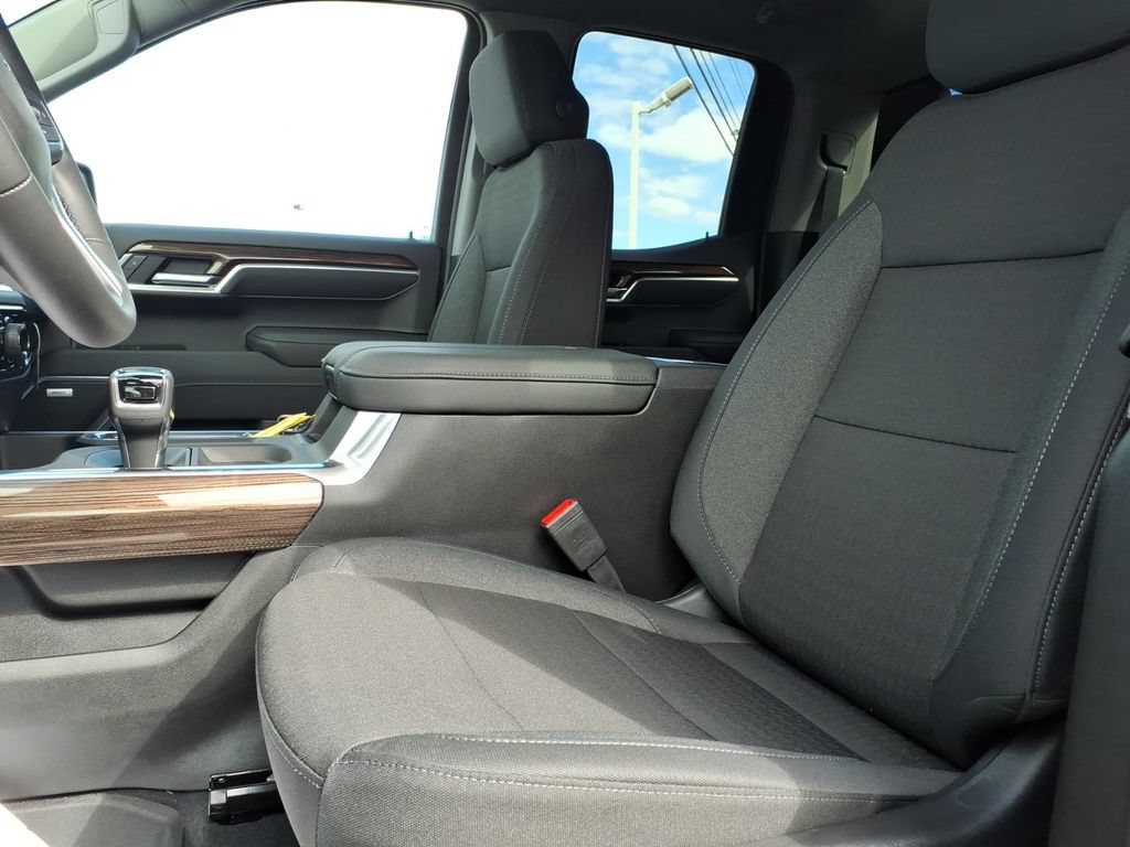 2026 Chevrolet Silverado 1500 RST - Photo 13