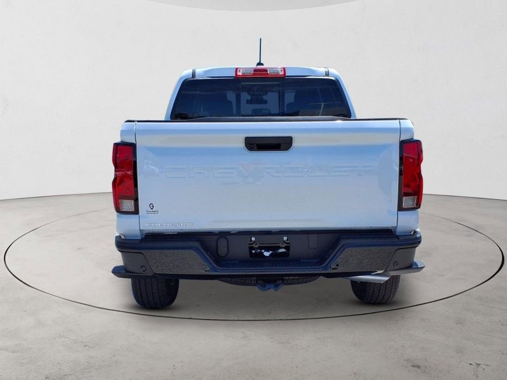 2025 Chevrolet Colorado Work Truck - Photo 6