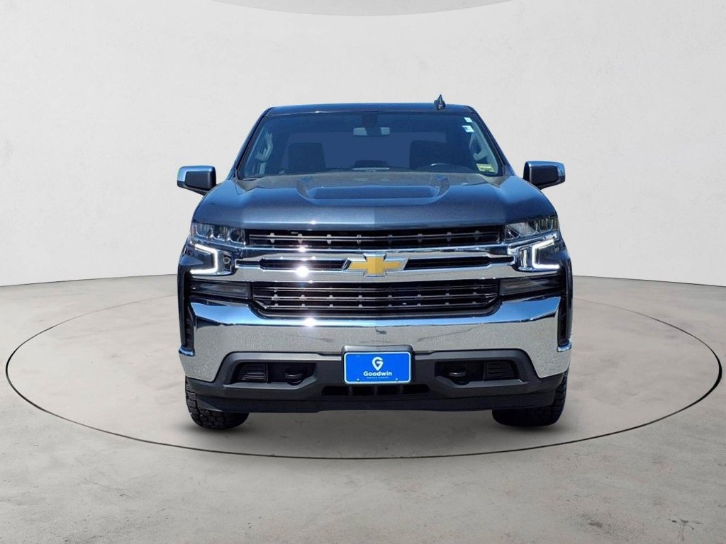 2021 Chevrolet Silverado 1500 LT photo 2