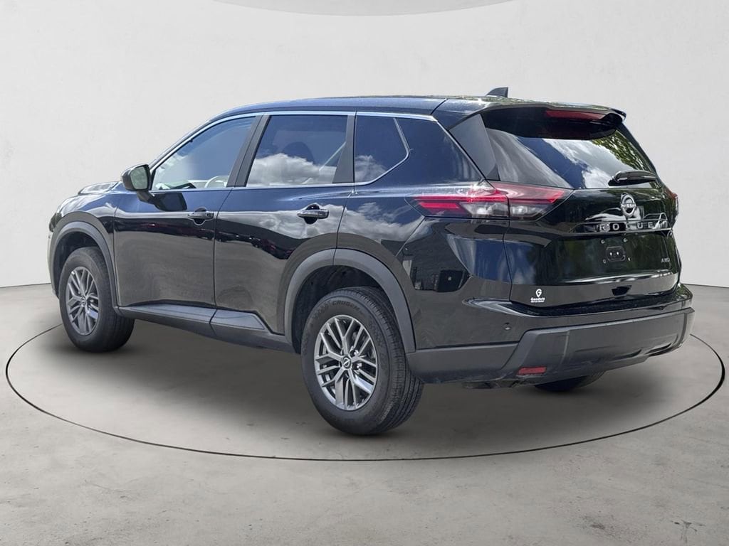 2026 Nissan Rogue SV - Photo 7