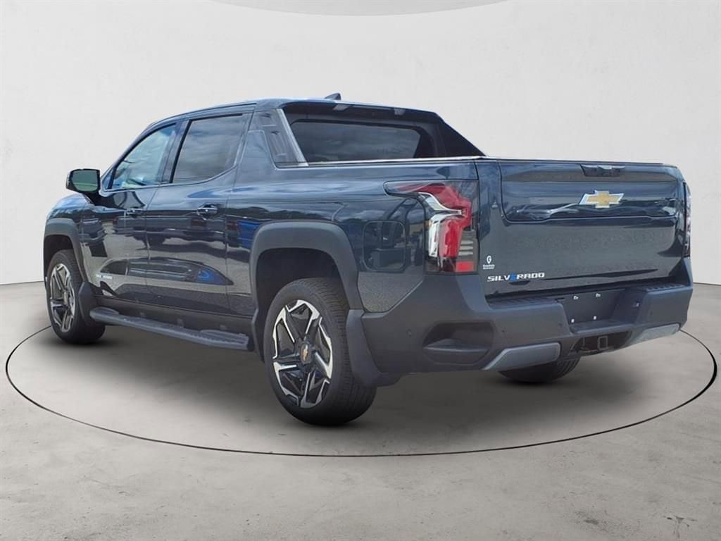 2026 Chevrolet Silverado EV LT - Photo 7